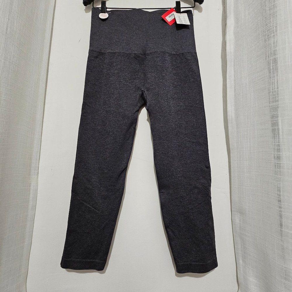 NERVER WORN TAG ON SPANX Look at Me Now CROPPED Seamless Leggings™ size 2X